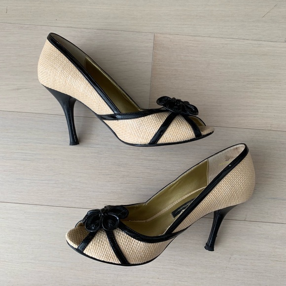 Beverly Feldman Summer Of Love Heels Black Jewel Flower Tan Peep Open Toe - Picture 3 of 8